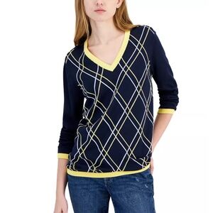 NWT Tommy Hilfiger Sweater Womens Size: XXL